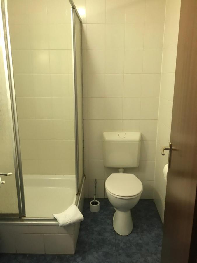 Hotel Kaufmann Rommerskirchen Extérieur photo